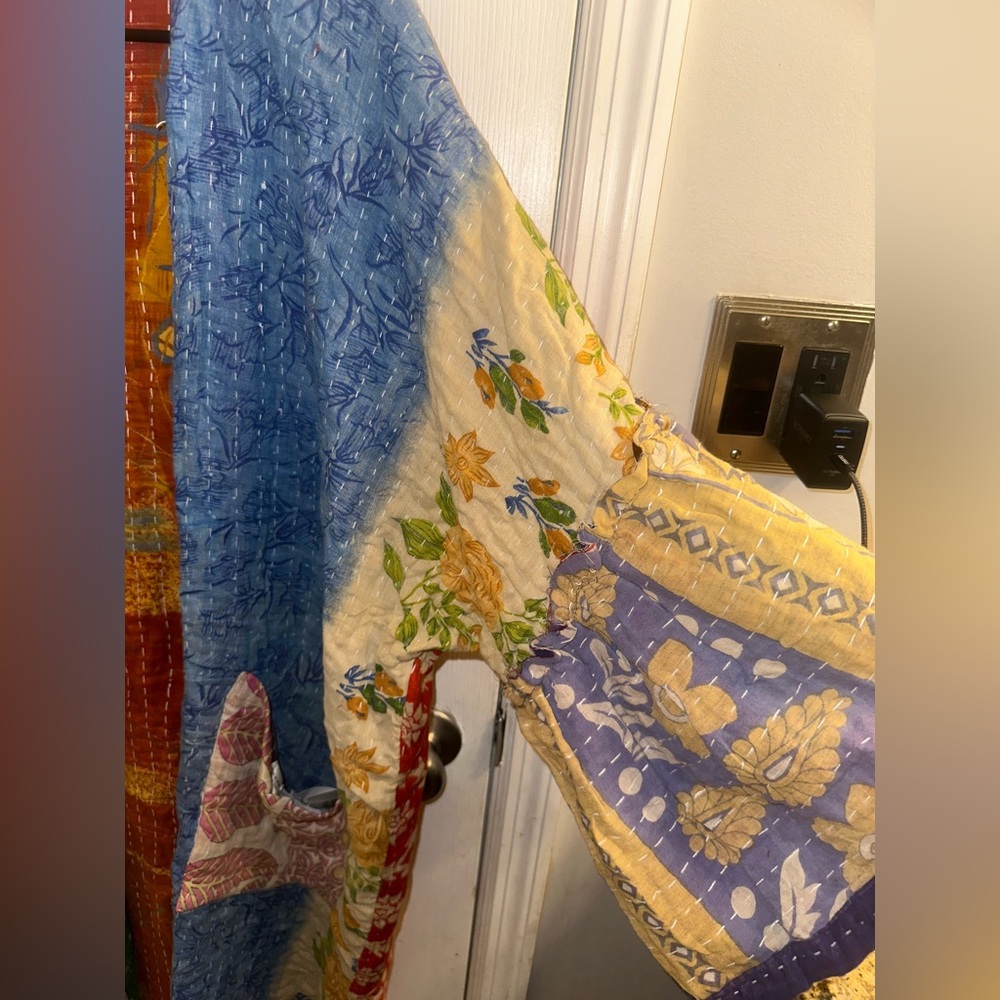 Rahab’s Rope Reversible Kantha Patchwork Kimono Robe - Picture 7 of 12